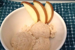 apple and honey ice cream